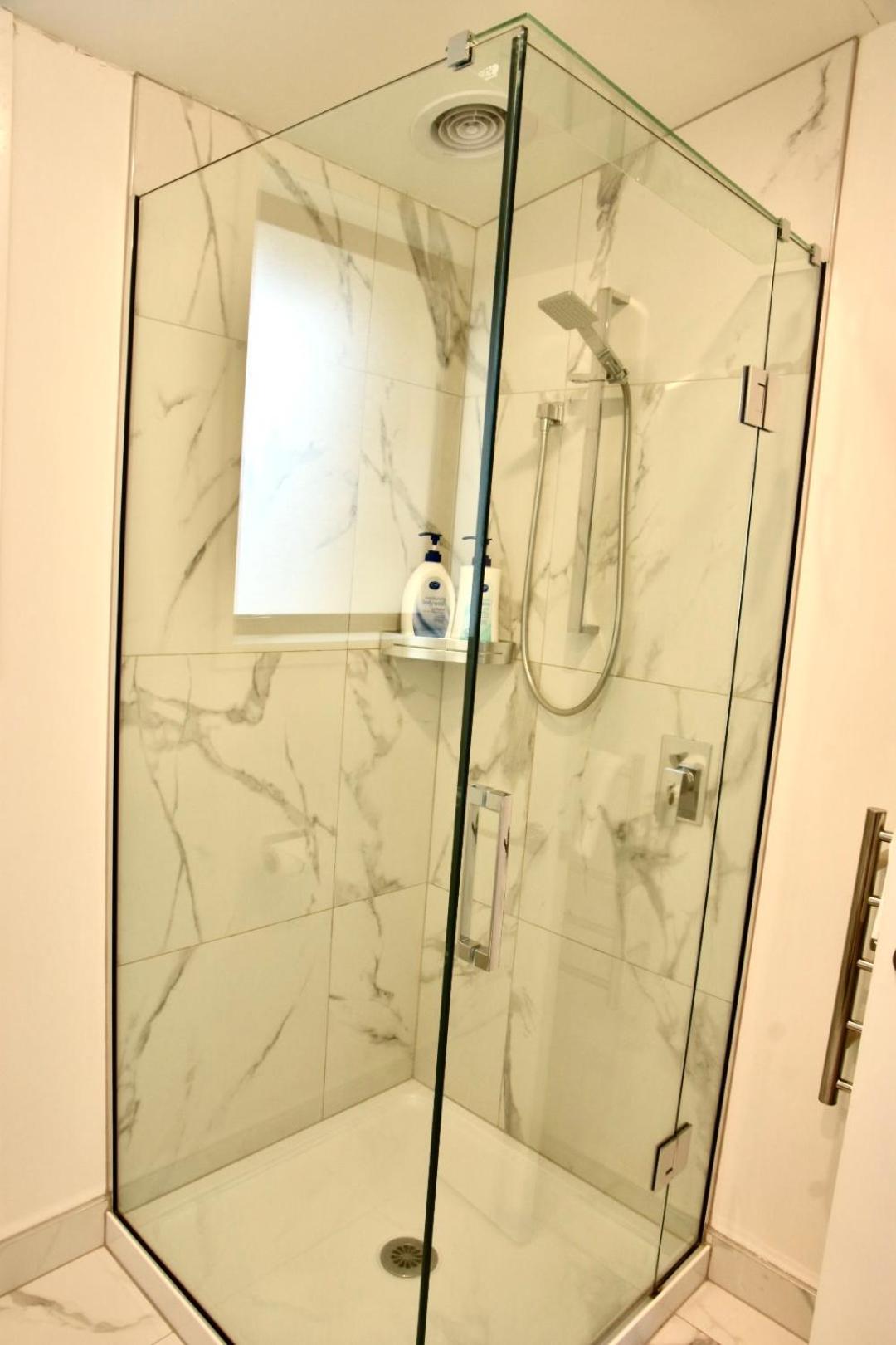 כרייסטצ'רץ' Close To Arena And One Kilometer From Railway Station Onsite Ev Car Park מראה חיצוני תמונה
